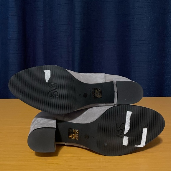 Stuart Weitzball Harper Over-Knee High Boots - Picture 11 of 11